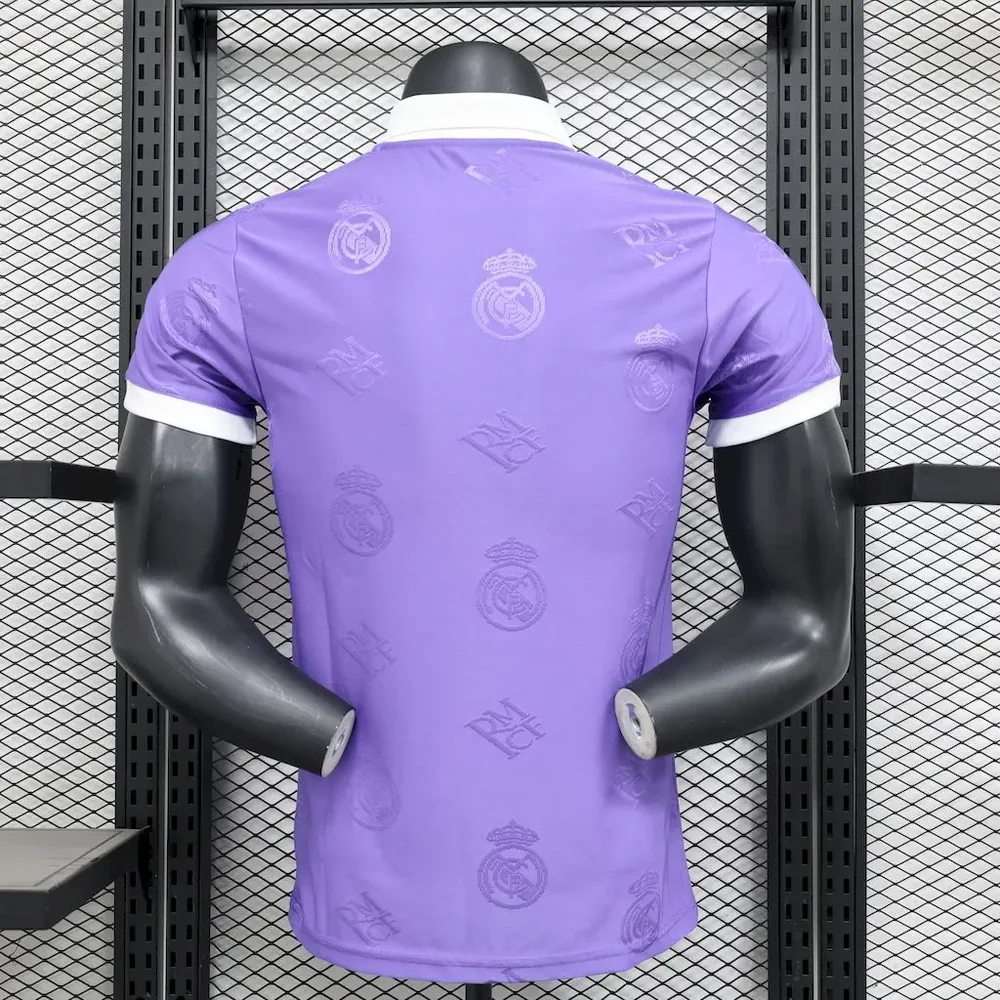 2025/2026 Versión Jugador Edición Especial Real Madrid 01 Camiseta de Fútbol Calidad Tailandesa — Vista 2