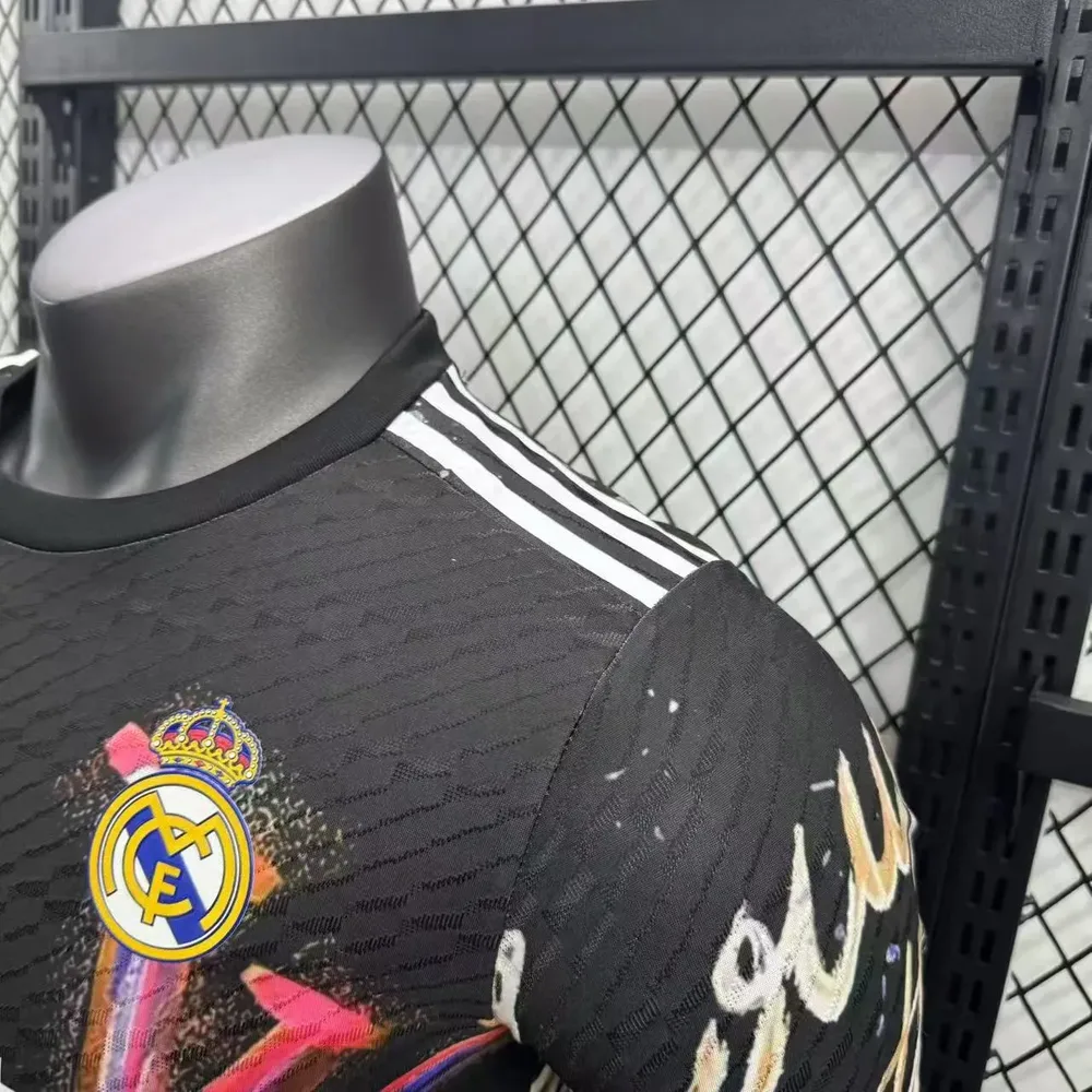 2025/2026 Versión Jugador Real Madrid Edición Especial 36 Camiseta Calidad Tailandesa — Vista 7