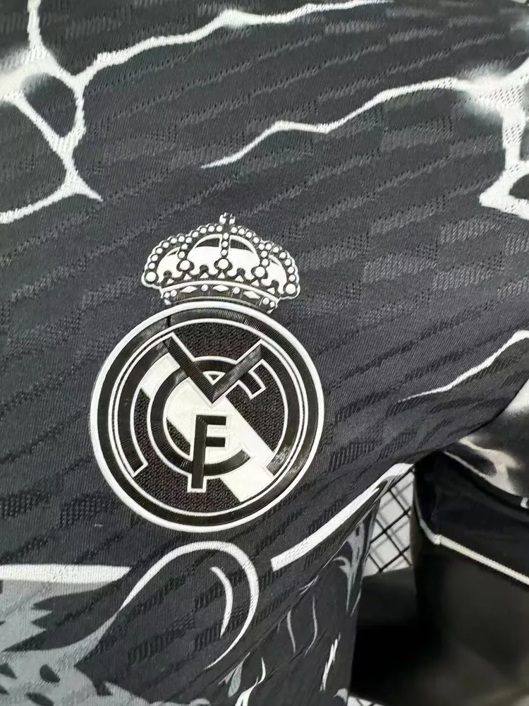 2024/2025 Real Madrid Versión Jugador Edición Especial 13 Camiseta de Fútbol Calidad Tailandesa — Vista 5