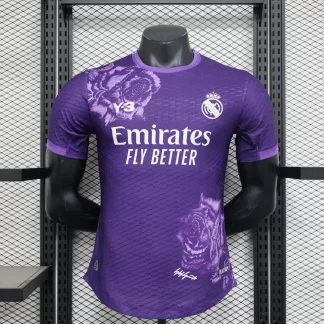 Camiseta de Fútbol Edición Especial Púrpura Y-3 del Real Madrid Versión Jugador 2024/2025 Calidad Tailandesa — Vista 1