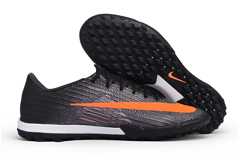 Botas de fútbol Mercurial 17 TF negro y naranja, suela blanca - Imagen 2