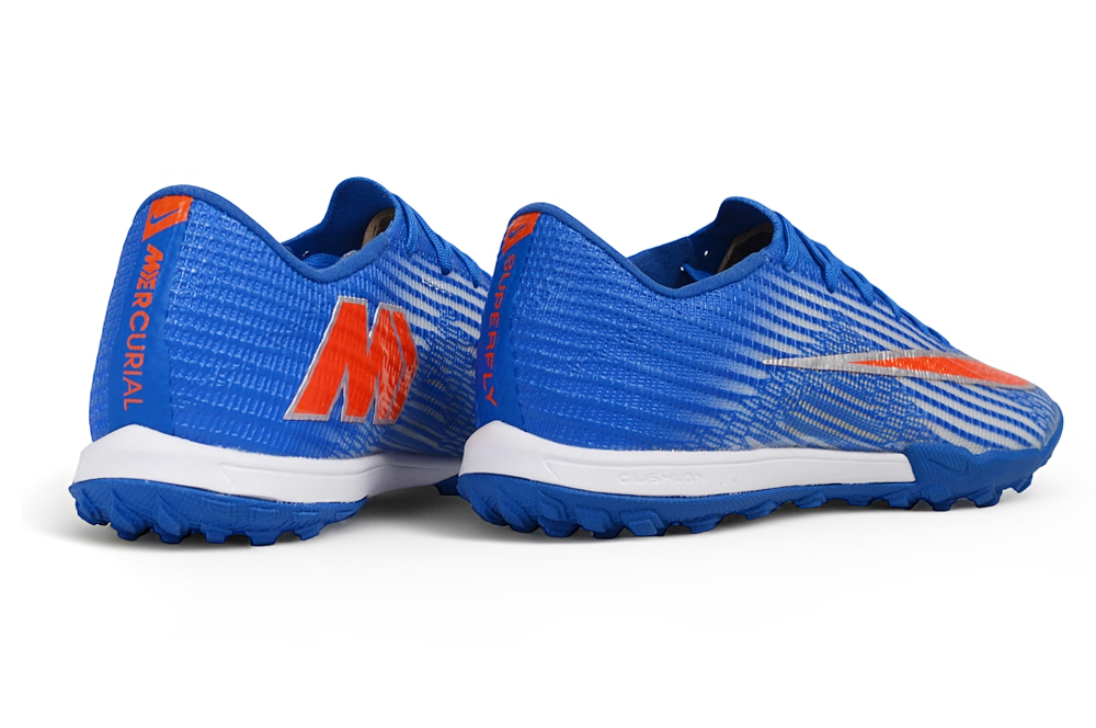 Botas de fútbol Mercurial 17 TF azul y naranja