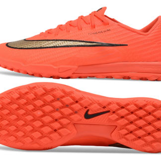 Botas de fútbol Mercurial 17 TF naranja y dorado, suela naranja