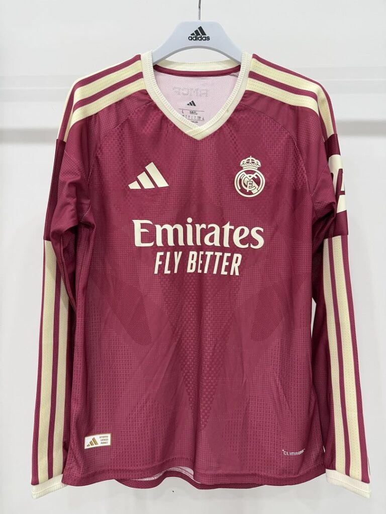 Camiseta Real Madrid tercera equipación 2026/27 de manga larga