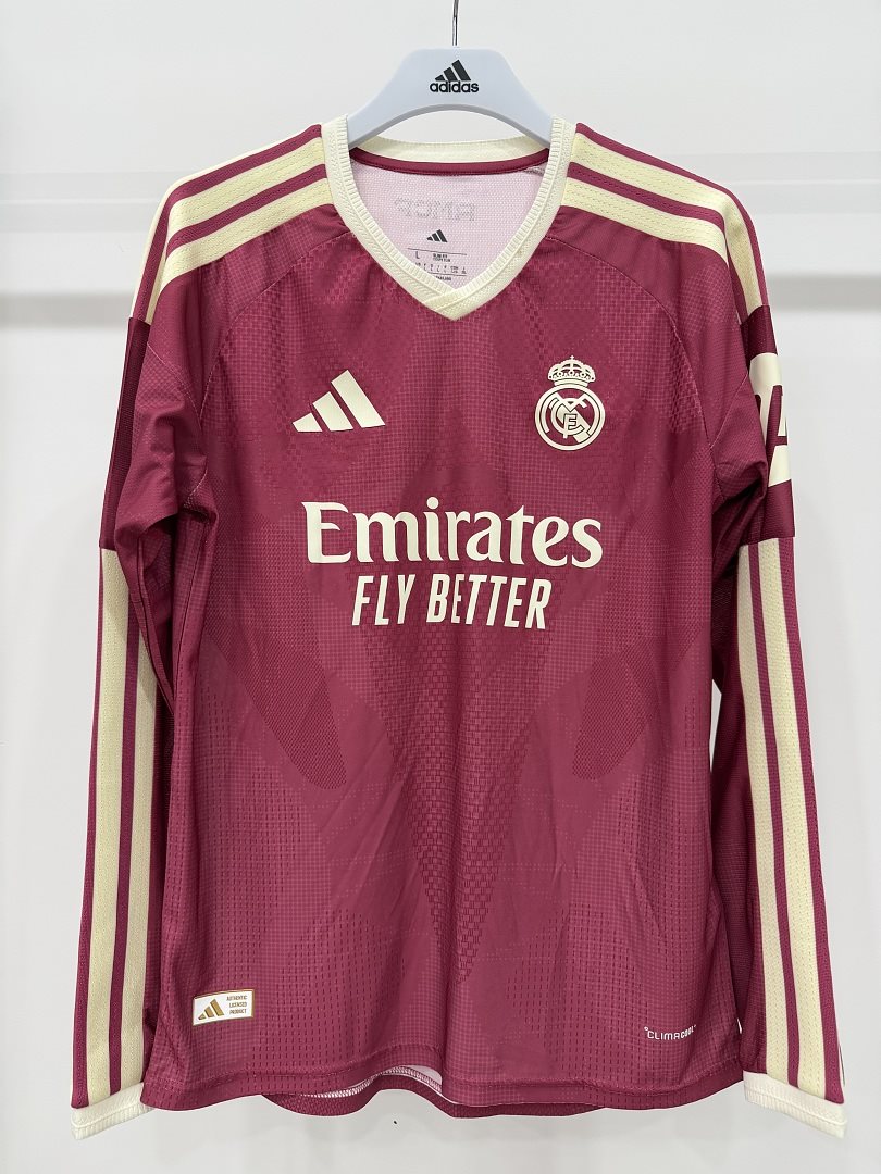 Camiseta Real Madrid tercera equipación 2026/27 de manga larga