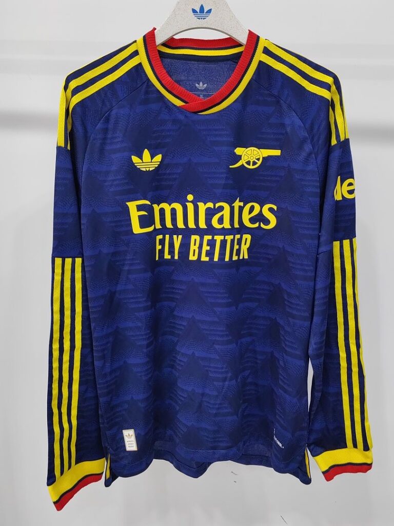 Camiseta Arsenal visitante 2026/27 de manga larga