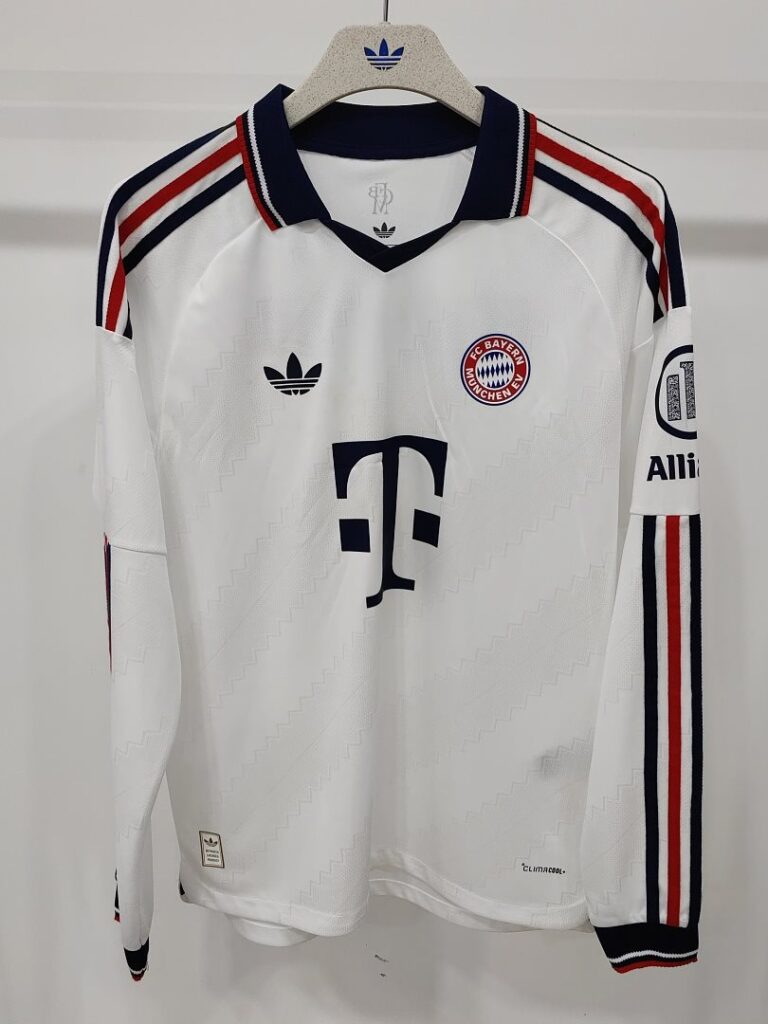 Camiseta Bayern Munich visitante 2026/27 de manga larga