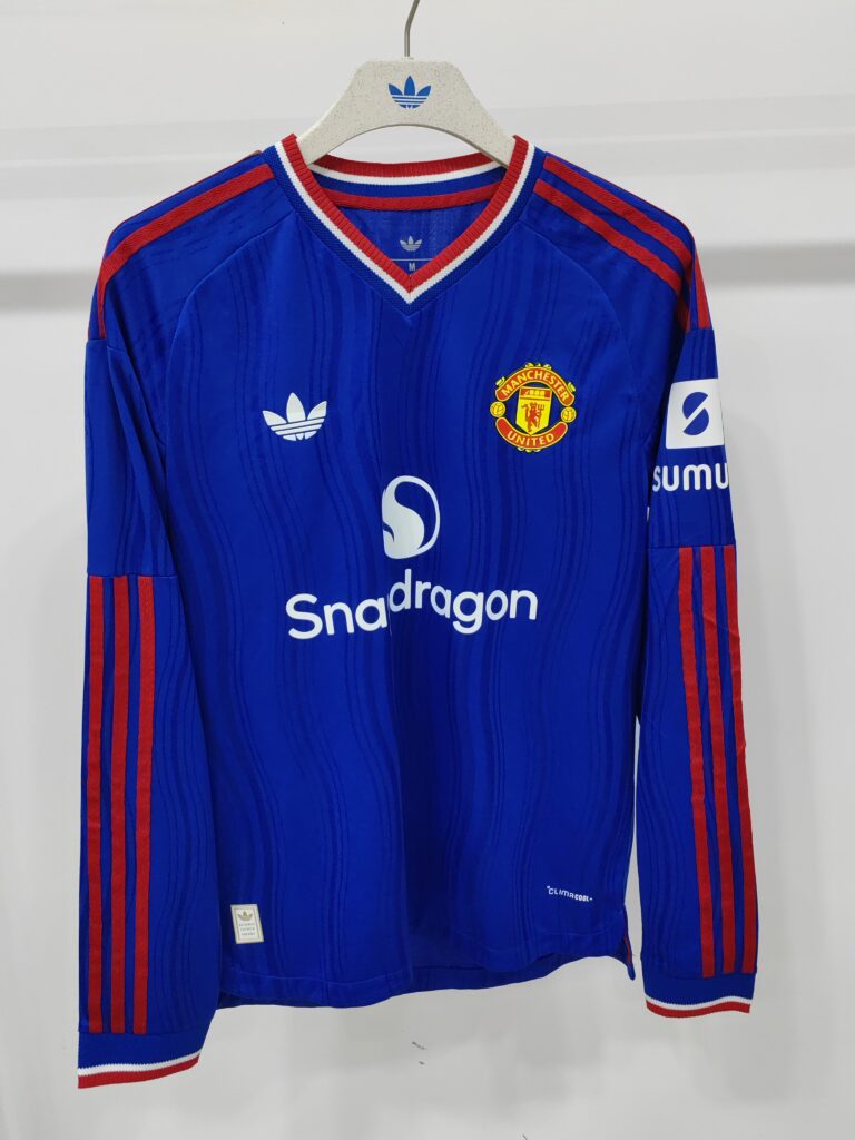 Camiseta Manchester United visitante 2026/27 de manga larga